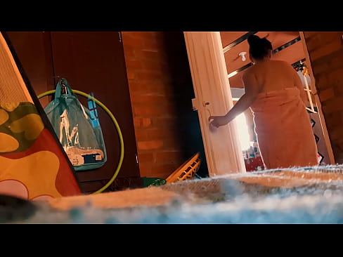 ❤️ Stric me prati pod tuš, ševi me dok se tuširam. ❌ Seks video na hr.mouthporn.ru ❌️❤